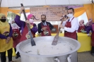 Program Gotong Royong Bubur Lambuk Resepi Istimewa Di Perkarangan Kompleks KKMM Untuk Petugas Hadapan PKRC Dan Warga KKMM Pada 26 April 2021